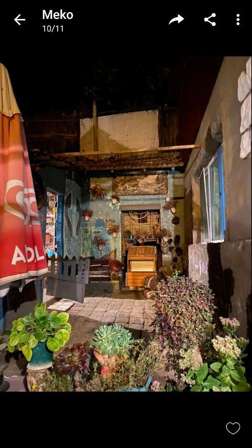 Nata Host Old Tbilisi Appartement Buitenkant foto